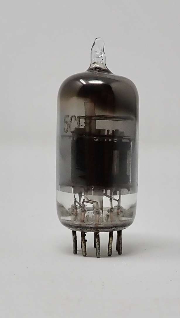 Siverton Vacuum Tube 5CL8